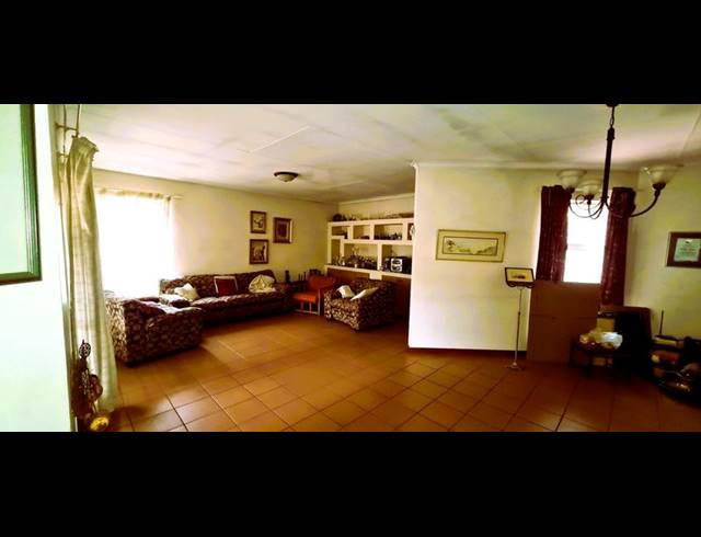3 BEDROOM HOUSE FOR SALE IN DORINGKLOOF